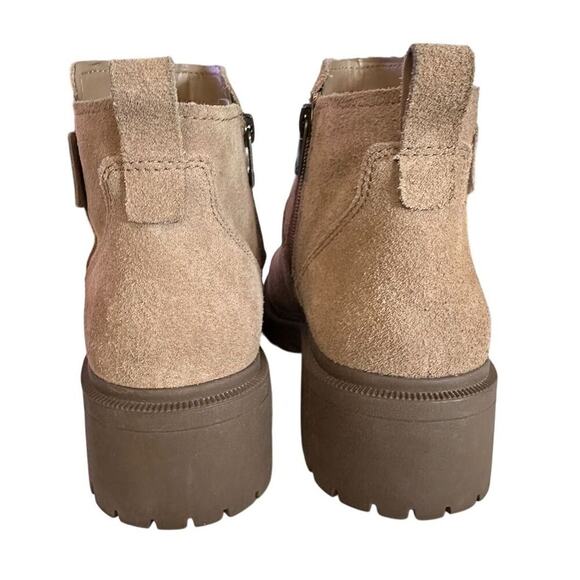 Koolaburra By UGG Women's Beige tan Suede Ankle Boots Size 9 lug sole waterproof - Picture 7 of 10